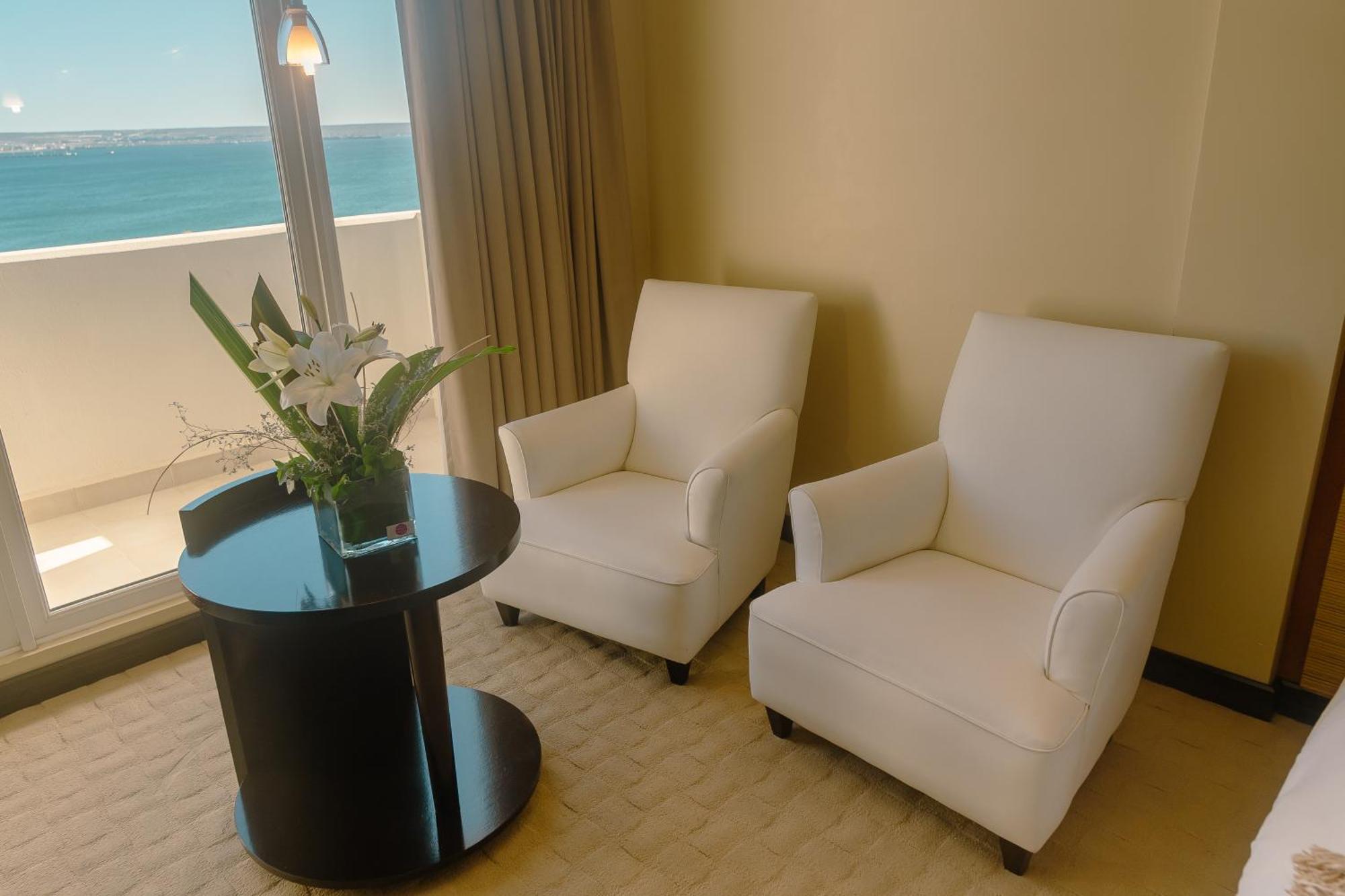 Rayentray Grand Hotel Puerto Madryn Luaran gambar