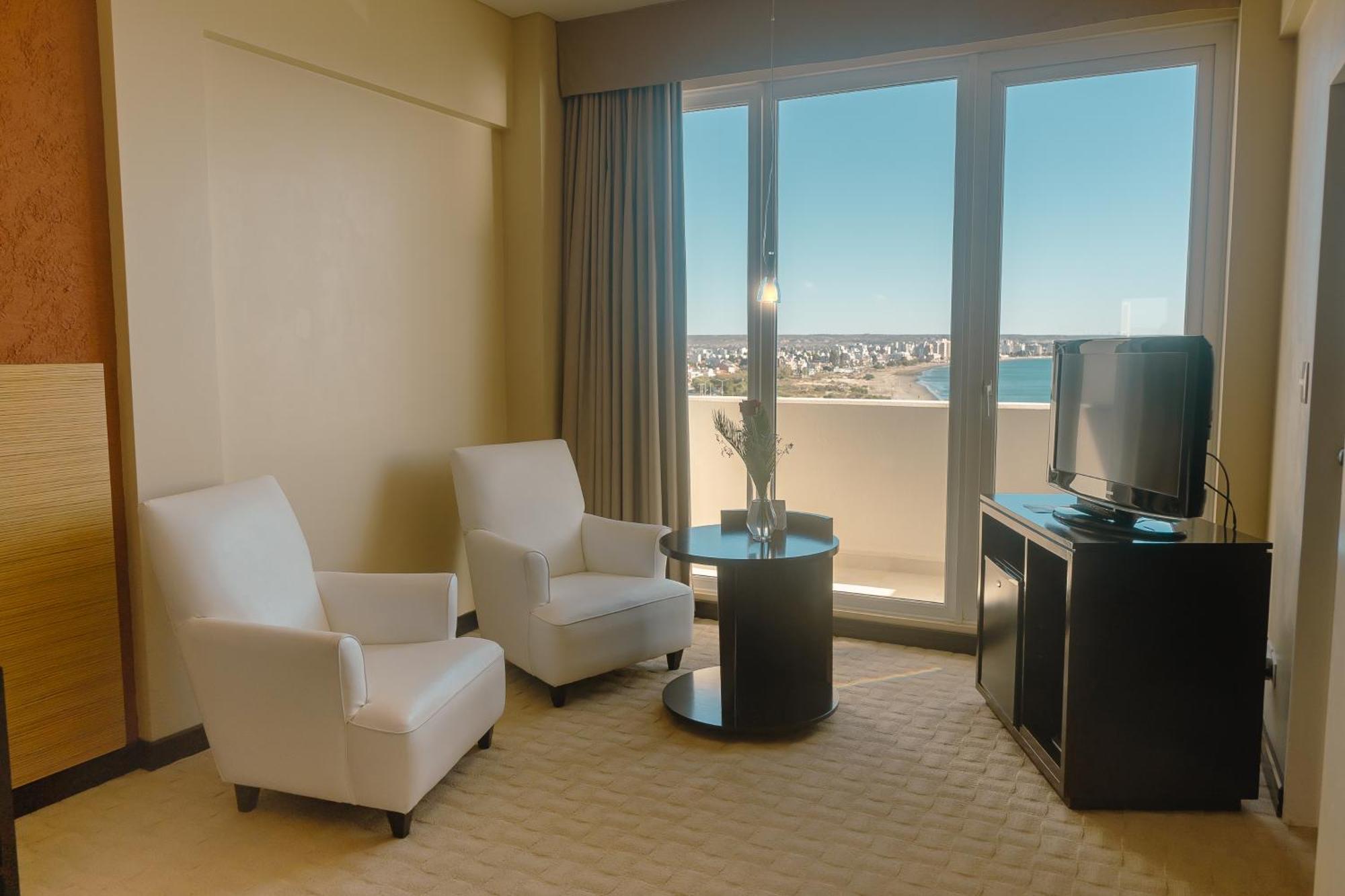 Rayentray Grand Hotel Puerto Madryn Luaran gambar