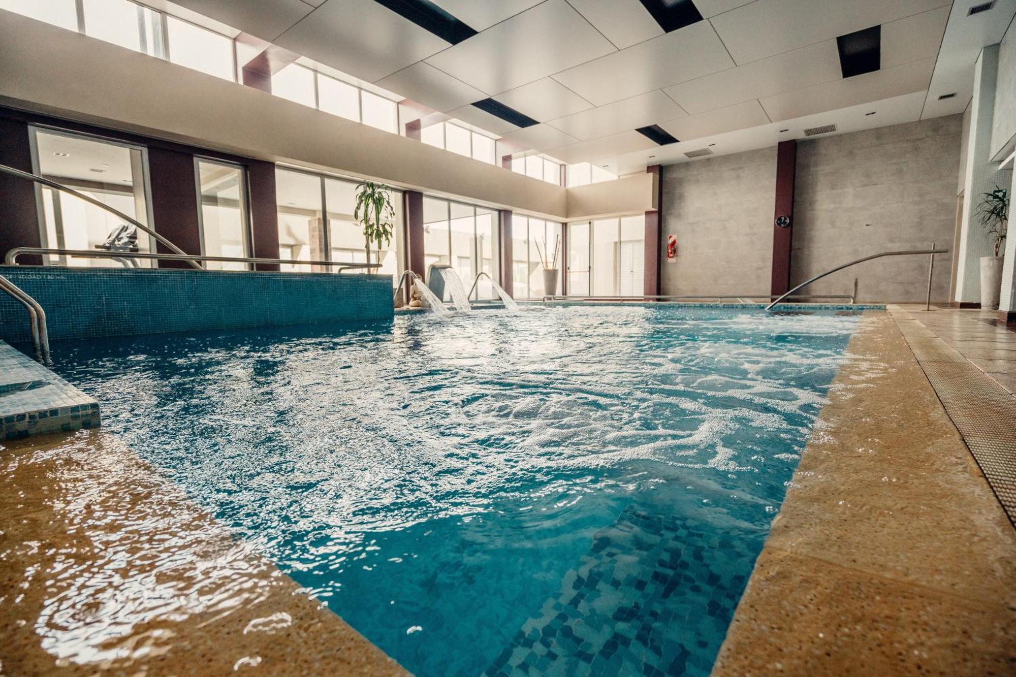 Rayentray Grand Hotel Puerto Madryn Luaran gambar