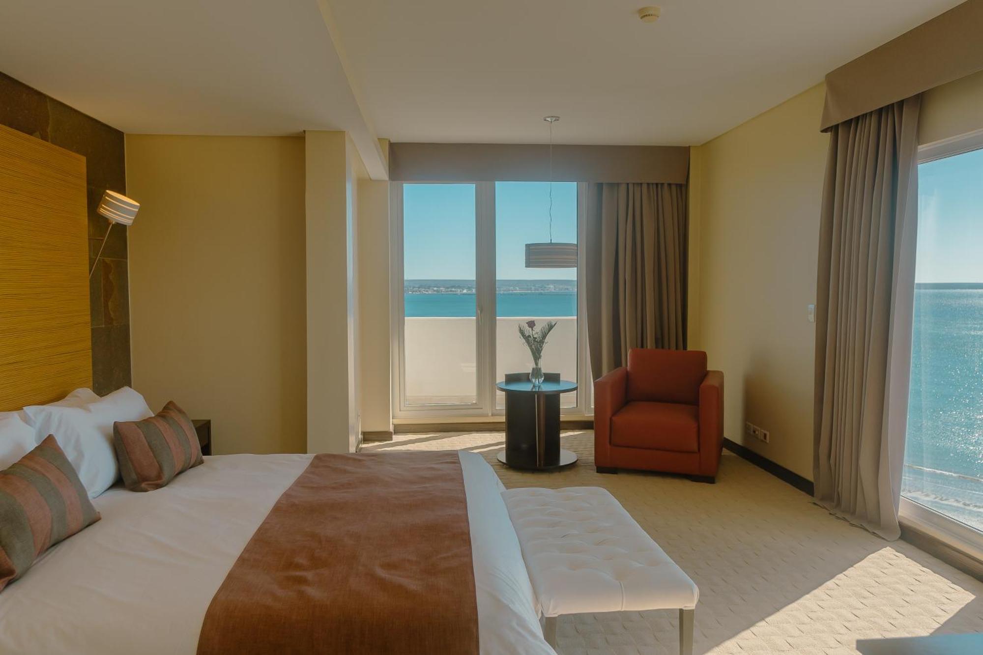Rayentray Grand Hotel Puerto Madryn Luaran gambar