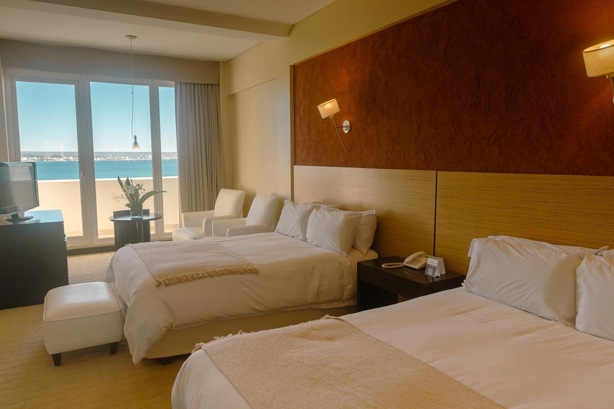 Rayentray Grand Hotel Puerto Madryn Luaran gambar